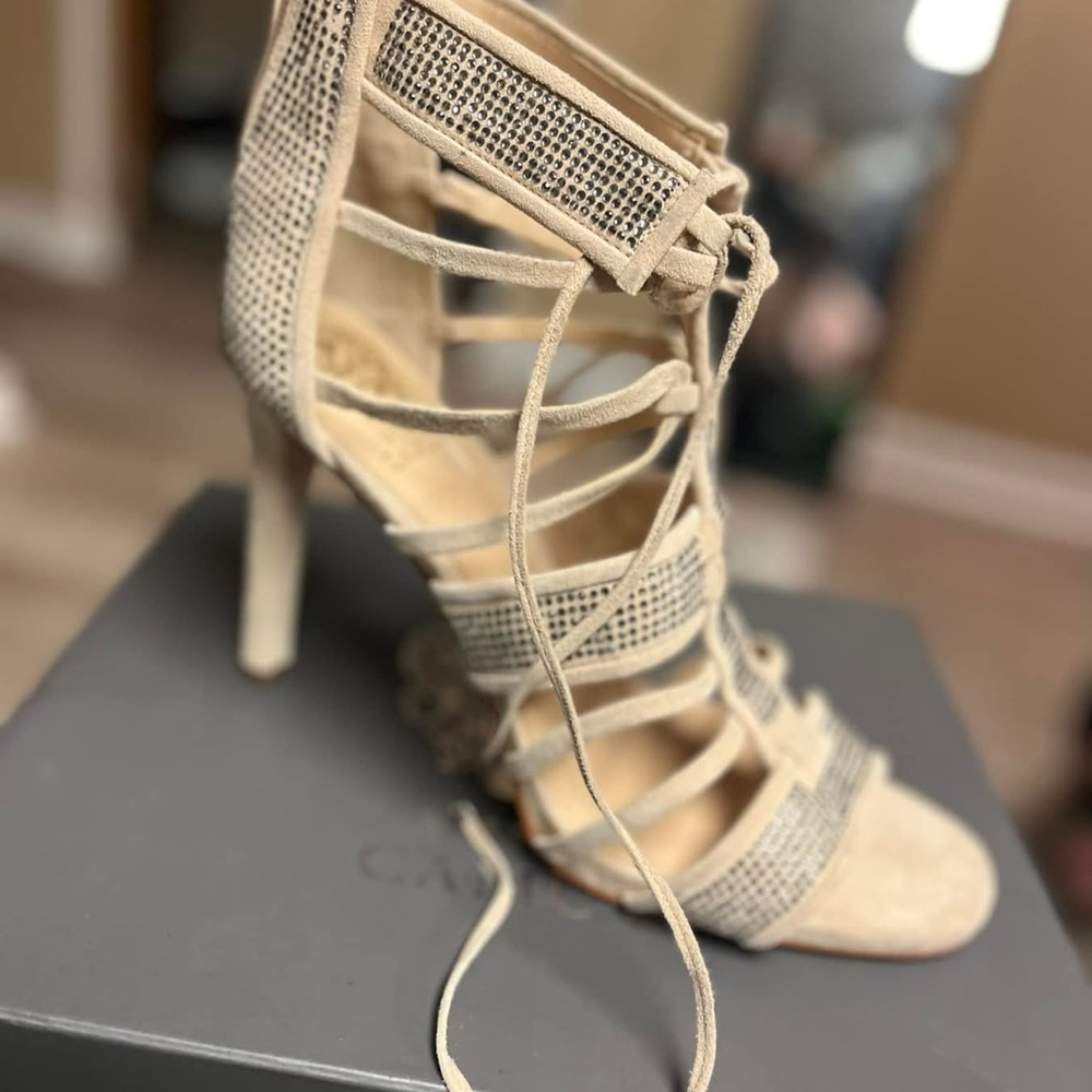 NEW Vince Camuto rhinestone Strappy Heels - 11M